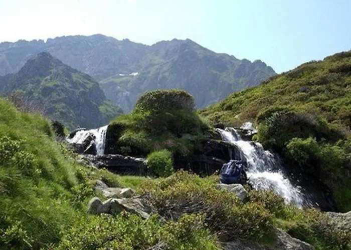 T2 4 Pers Avec Terrasse, Piscine Couverte, Salle De Fitness Et Parking Couvert - Fr-1-404-249 Apartman